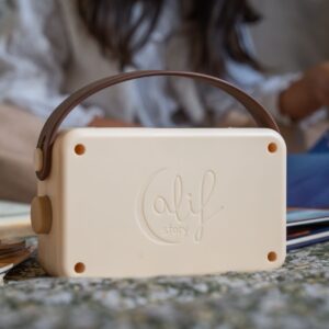 Alternative view of La conteuse Alif